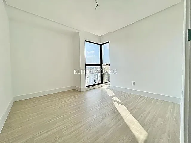 Imagem 5: Ref.: 4014 - Apartamento 4 Quartos e 2 Suítes