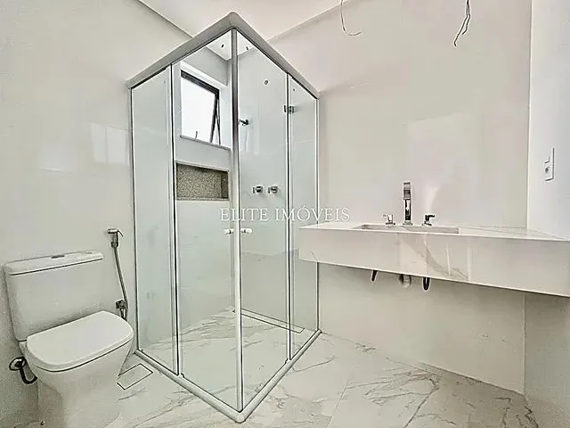 Imagem 11: Ref.: 4014 - Apartamento 4 Quartos e 2 Suítes