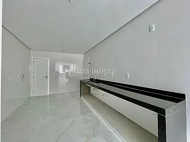 Imagem 6: Ref.: 4014 - Apartamento 4 Quartos e 2 Suítes