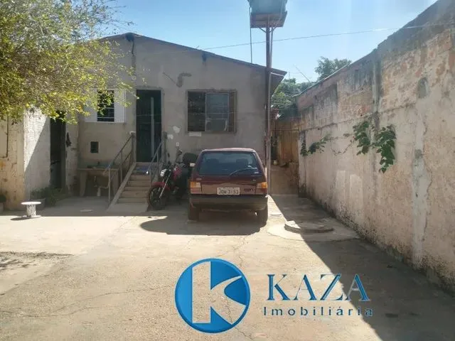 Imagem 3: Casa Vazada com 02 Quartos, Quintal Cimentado, e Poço Artesiano, em Rua Pública