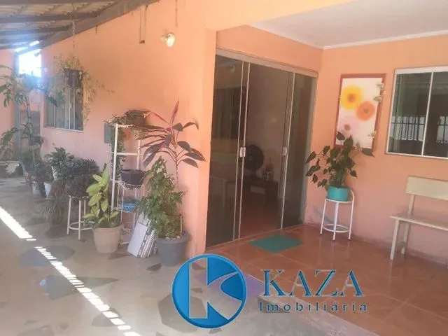 Imagem 12: Casa Vazada com 02 Quartos, Quintal Cimentado, e Poço Artesiano, em Rua Pública