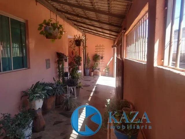 Imagem 11: Casa Vazada com 02 Quartos, Quintal Cimentado, e Poço Artesiano, em Rua Pública