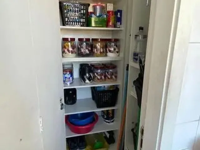 Imagem 5: Apartamento para Venda em Nova Iguaçu, Centro, 2 Dormitórios, 1 Suíte, 2 Banheiros, 2