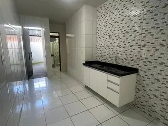 Imagem 5: Casa com 3 Quartos Sendo 1 Suite, Bem Dividida