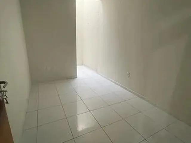 Imagem 6: Casa com 3 Quartos Sendo 1 Suite, Bem Dividida