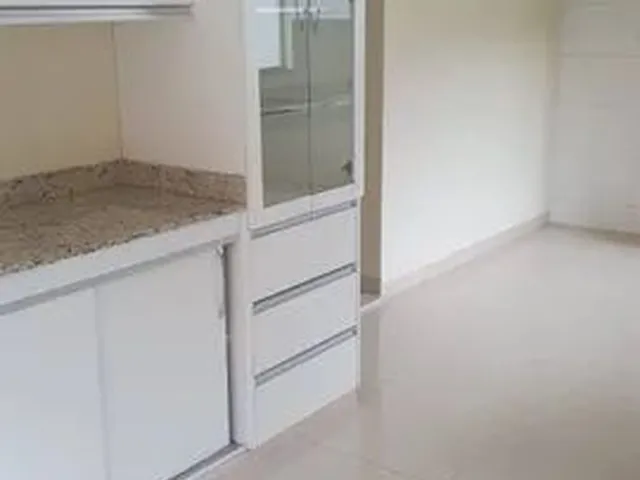 Imagem 5: Bela Casa com Ótimo Acabamento, 3 Quartos e Varanda Gourmet Ótima - Conj. Dona Iris II