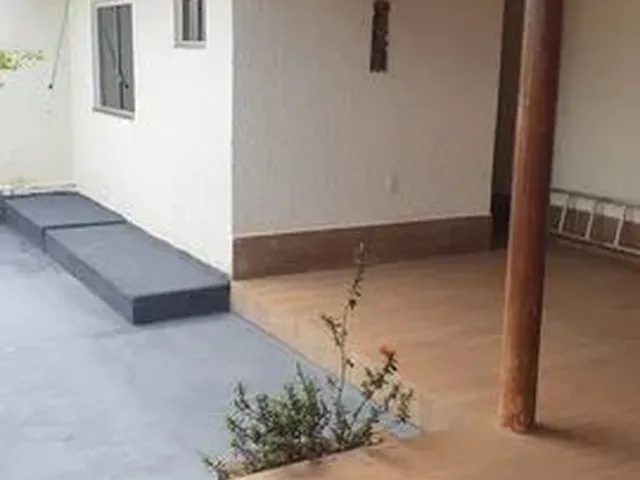 Imagem 10: Bela Casa com Ótimo Acabamento, 3 Quartos e Varanda Gourmet Ótima - Conj. Dona Iris II