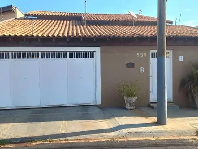 Imagem: Casa 3D, 1 Suíte, Área Gourmet, Piscina