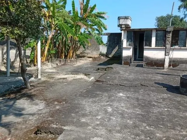 Imagem 1: Vendo Casa com Terreno 400M²