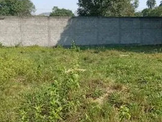 Imagem 12: Vendo Casa com Terreno 400M²