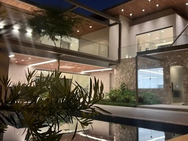 Imagem: Casa Exclusiva Nunca Habitada em Condomínio