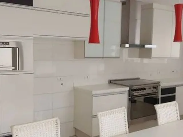 Imagem 11: Casa para Venda com 430 Metros Quadrados com 4 Quartos em Granja Viana - Cotia - Sp