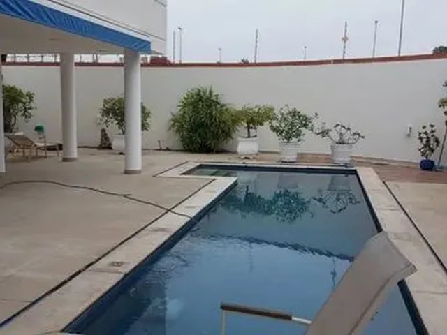 Imagem 12: Casa para Venda com 430 Metros Quadrados com 4 Quartos em Granja Viana - Cotia - Sp