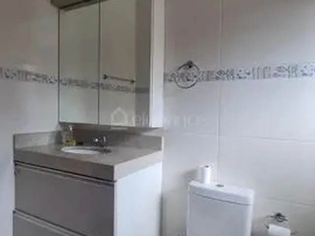 Imagem: Elegance Imóveis Belíssima Casa Térrea