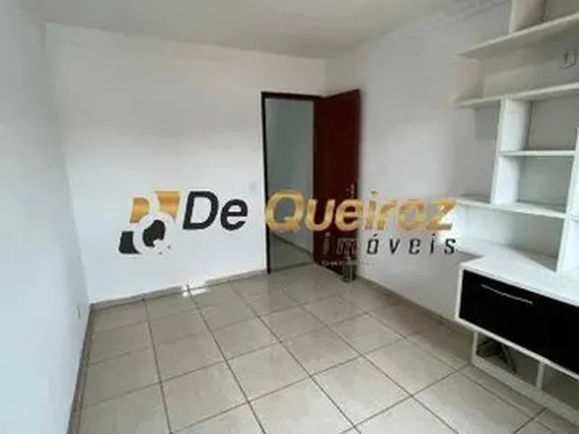 Imagem 5: De Queiroz. Casa para Venda com 120 Metros Quadrados com 3 Quartos em Vila Euthalia - São