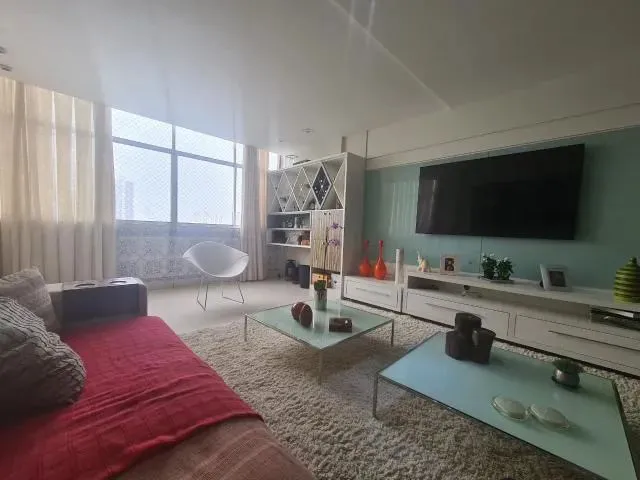 Imagem 2: Apartamento 4/4 Sendo 2 Suítes - Graça