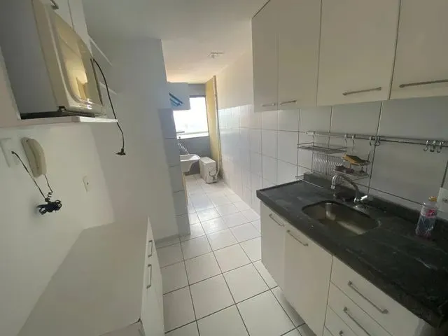 Imagem 5: Apartamento para Aluguel Possui 57 Metros Quadrados com 2 Quartos em Pitimbu - Natal - Rn