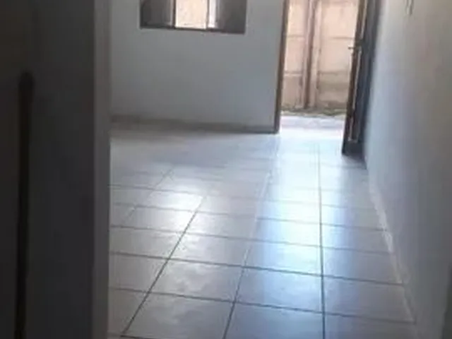Imagem 5: 2 Quartos( Fama--Campinas