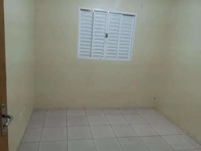 Imagem 10: Casa de Condomínio para Aluguel com 65 Metros Quadrados com 2 Quartos