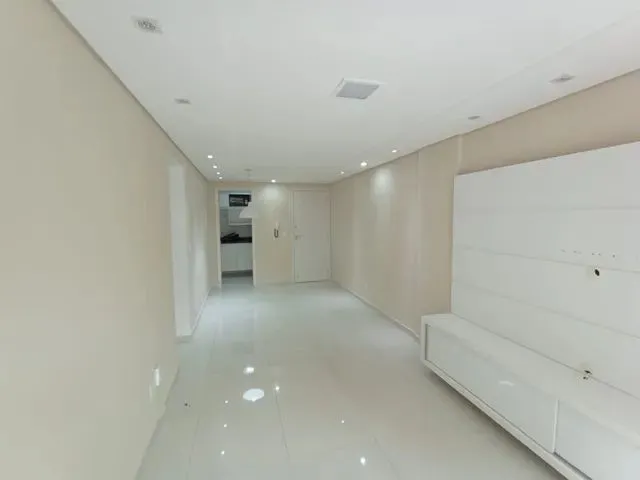 Imagem 14: Apartamento com 2 Quartos para Alugar por R$ 2000.00, 63.54 M2 - Bigorrilho - Curitiba/Pr