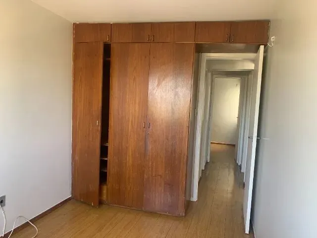 Imagem 8: 1400,00 Apto 2 Quartos de Frente, com Ármarios, Nascente