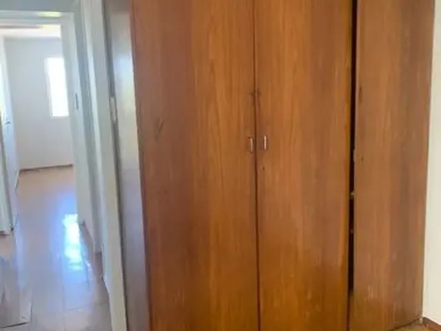 Imagem 3: 1400,00 Apto 2 Quartos de Frente, com Ármarios, Nascente