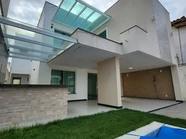 Imagem: Casa para Aluguel com 4/4 Quartos na Avenida