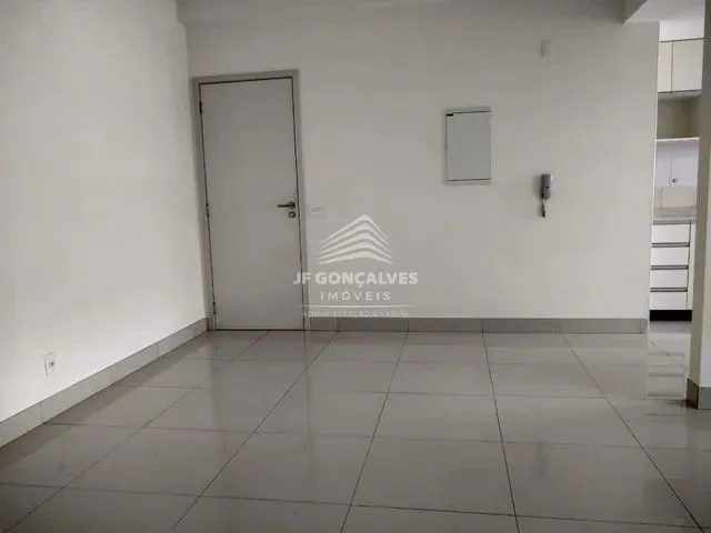 Imagem 2: Apartamento para Aluguel, 2 Quartos, 1 Suíte, 2 Vagas, Caiçara - Belo Horizonte/Mg