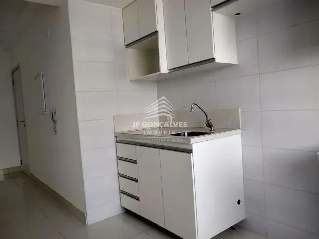 Imagem 10: Apartamento para Aluguel, 2 Quartos, 1 Suíte, 2 Vagas, Caiçara - Belo Horizonte/Mg