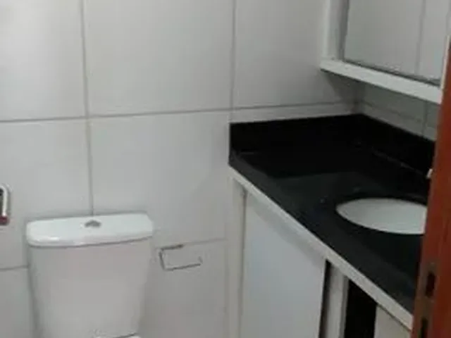 Imagem 5: Extra!!!! Excelente Apartamento Setúbal 02 Qtos 01 Suíte!!!
