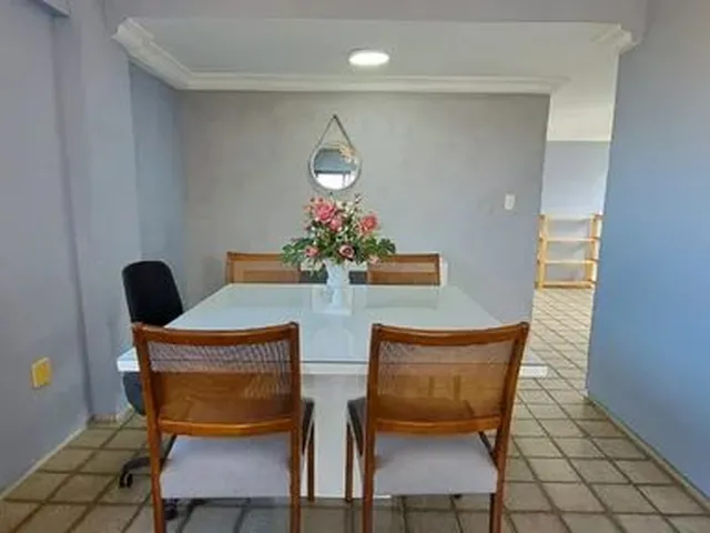 Imagem 11: Apartamento Amplo Mobiliado em Intermares pra Alugar