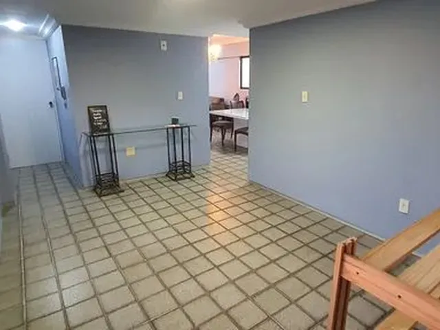 Imagem 3: Apartamento Amplo Mobiliado em Intermares pra Alugar