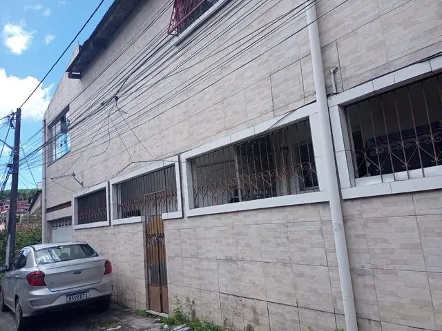 Imagem: Alugo Casa com 2/4, em Plataforma