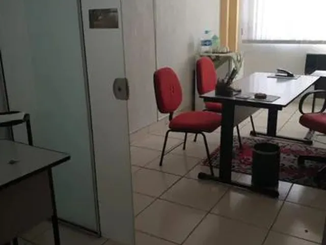 Imagem 2: Alugo/Sala Quarto com aluguel por R$650 /mês