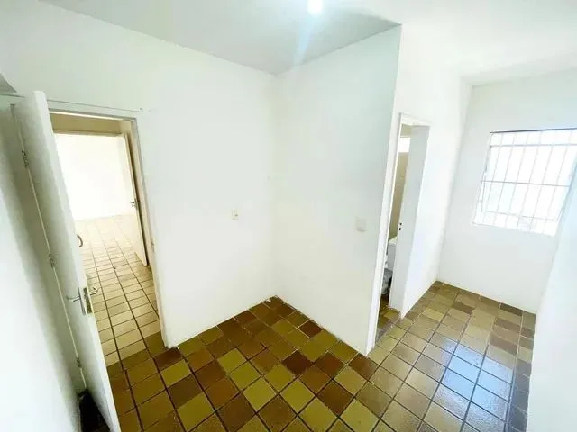 Imagem 16: Apartamento para Locação em Recife, Torre, 3 Dormitórios, 2 Suítes, 3 Banheiros, 1
