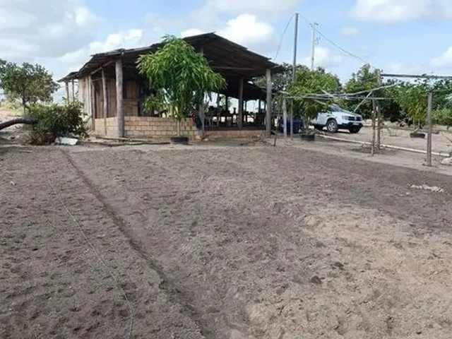 Imagem: Vende-Se Chácara com Banho Particular