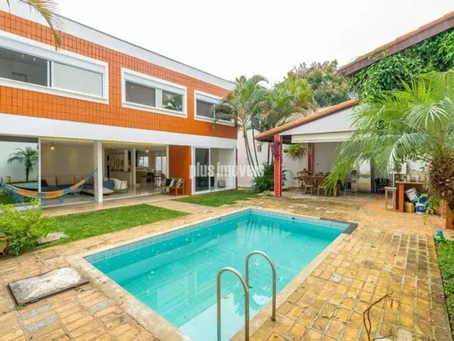 Imagem: Casa com 3 Suítes, 4 Gar - 329,0M²Ac e
