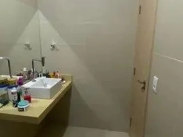 Imagem 9: Apartamento para Venda com 100 Metros Quadrados com 3 Quartos em Maracangalha - Belém