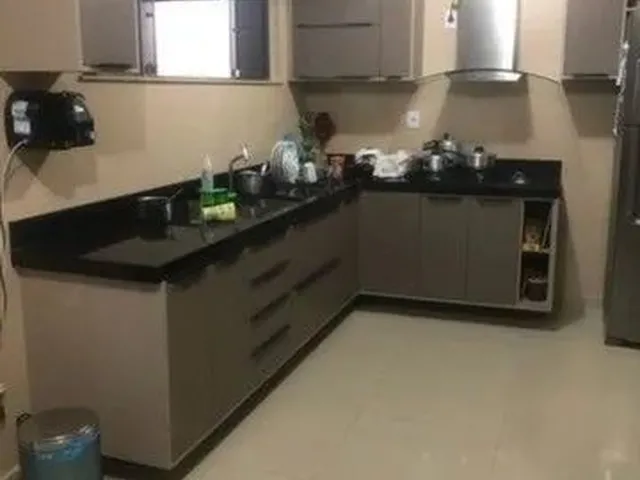 Imagem 4: Apartamento para Venda com 100 Metros Quadrados com 3 Quartos em Maracangalha - Belém