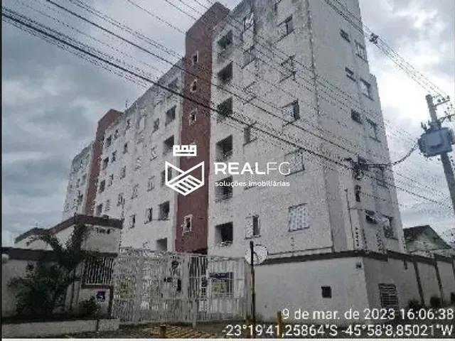 Imagem: O apartamento possui 2 Dormitórios, 1 Banheiro, 1 Vaga na