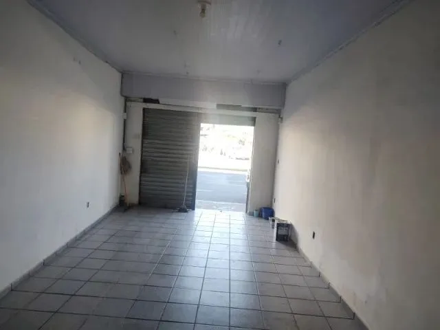 Imagem: O depósito possui 1 Vaga na garagem, 42m² de Área e