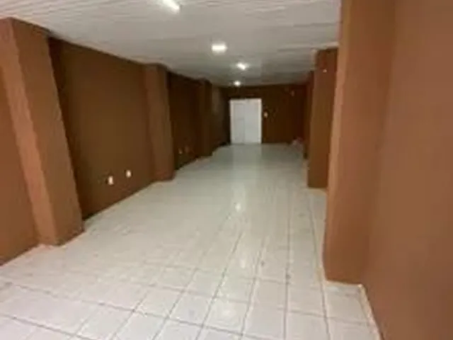 Imagem: Alugo Ponto Comercial Duplex no Parque Athenas