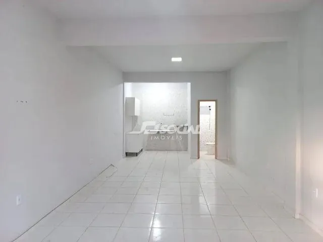 Imagem: Excelente Sala Ampla Reformada Disponível