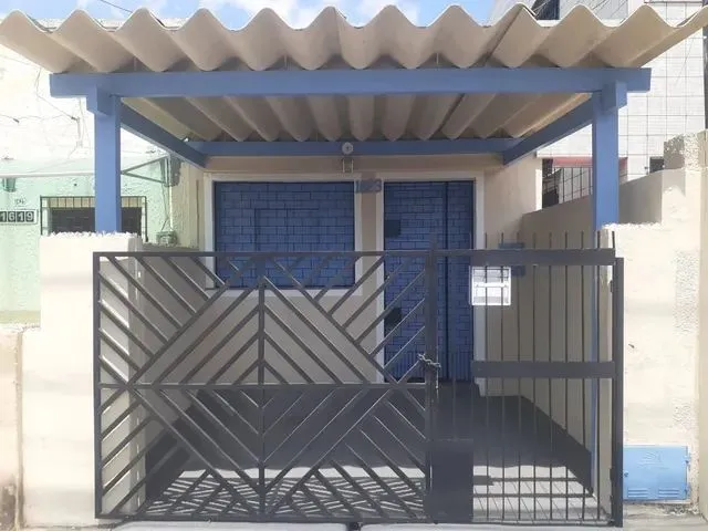Imagem: Casa com 2 Quartos no Centro - Fortaleza/Ce