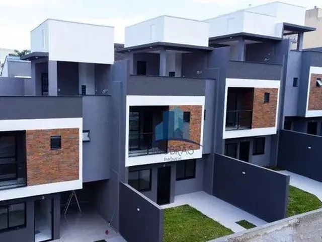 Imagem 16: Sobrado com 3 Dormitórios À Venda, 160 M² por R$ 699.000,00 - Uberaba - Curitiba/Pr
