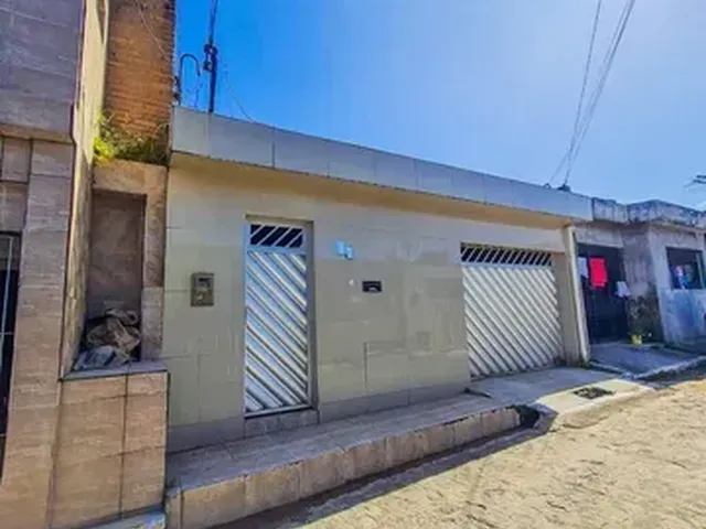 Imagem: Casa com 3 Quartos- Aceito Carro