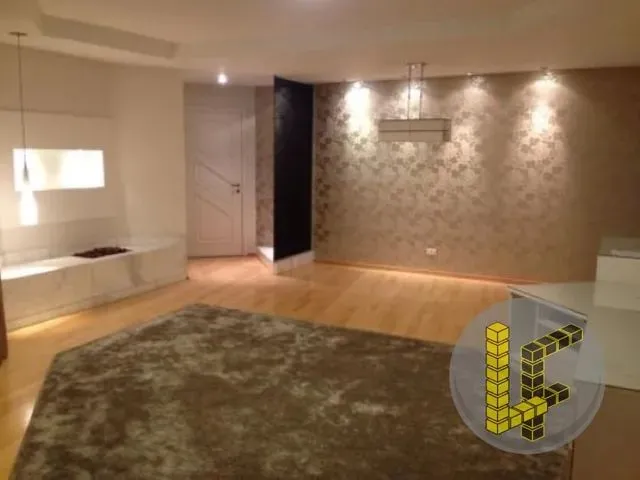 Imagem: O apartamento possui 3 Dormitórios, 3 Suítes, 1 Banheiro,