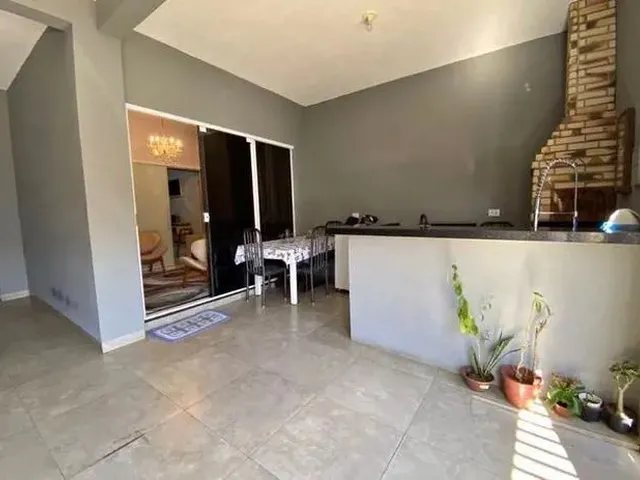Imagem: Vendo Casa em Feu Rosa
