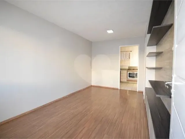 Imagem 2: Casa em Condomínio Semi Mobiliadada