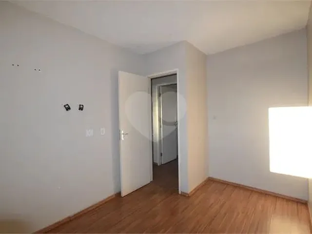 Imagem 15: Casa em Condomínio Semi Mobiliadada